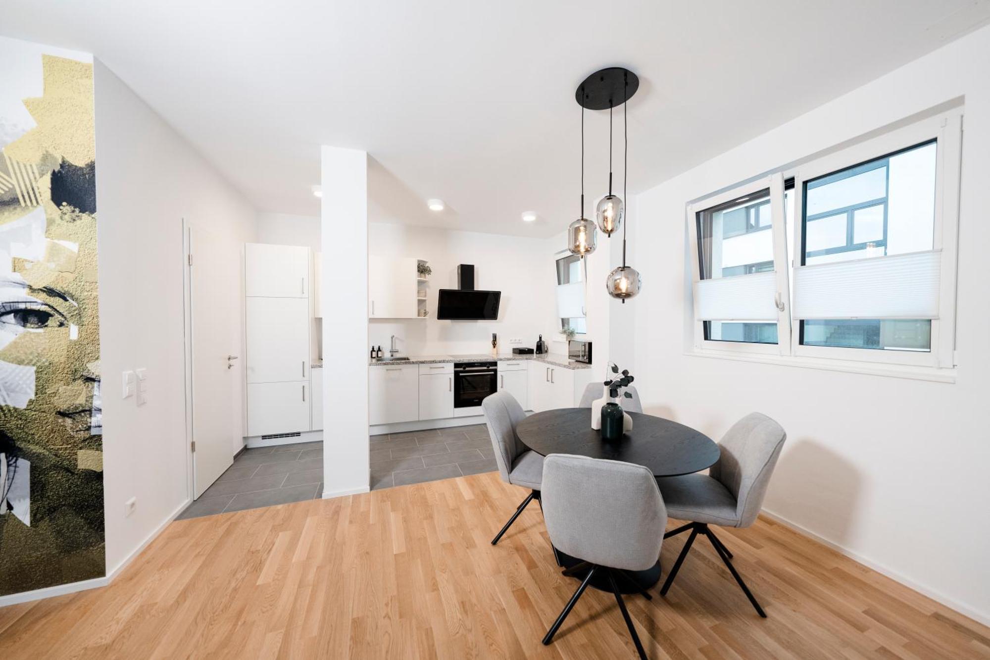 Kocasa-Apartments 01, City-Center Boeblingen, Stellplatz, Balkon, Waipu-Tv Esterno foto
